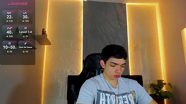 Eryonbradley online show from June 2026 12:05:02 AM