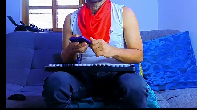 tomas smith1 online show from May 2026 07:20:02 PM