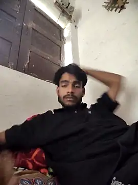 yashuuuu021 online show from September 2025 10:04:02 AM