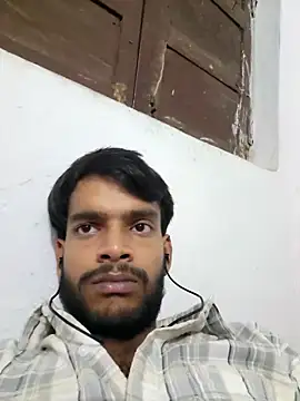 yashuuuu021 online show from September 2025 05:59:02 PM