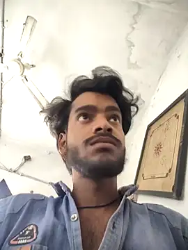 yashuuuu021 online show from February 2026 11:39:01 AM