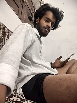 yashuuuu021 online show from March 2026 06:57:01 PM