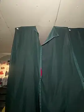 Snapshot of StoneyCam chatting on September 2025 03:01:01 PM StoneyCam online show from September 2025 03:01:01 PM