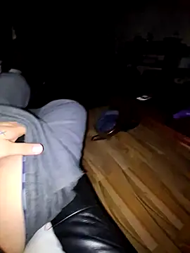 Snapshot of Dernetteman chatting on November 2025 09:46:01 PM Dernetteman online show from November 2025 09:46:01 PM