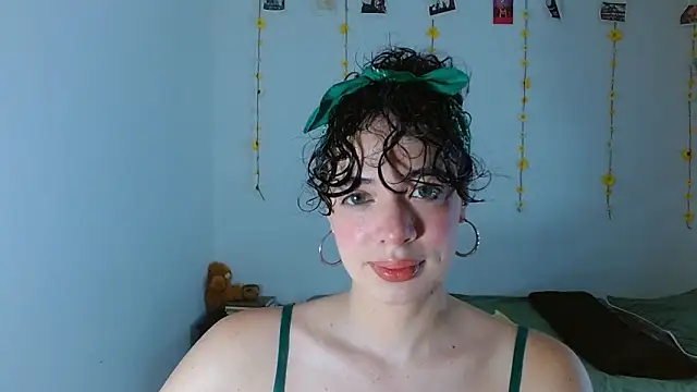 Snapshot of sajecrismaa chatting on February 2026 04:10:02 PM sajecrismaa online show from February 2026 04:10:02 PM