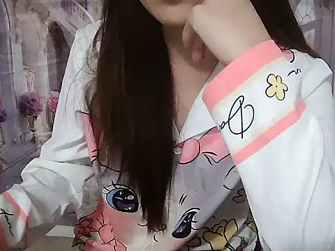 Linda-24 online show from November 2025 01:45:02 PM