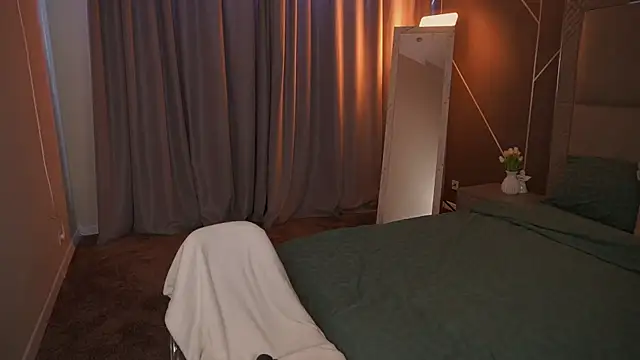 GabriellaJass online show from November 2025 08:48:01 AM