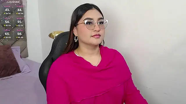 Snapshot of heluejamil chatting on October 2025 07:56:02 PM heluejamil online show from October 2025 07:56:02 PM