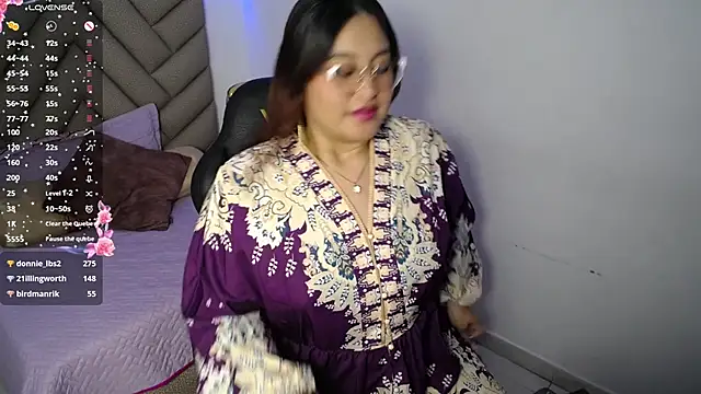 Snapshot of heluejamil chatting on November 2025 07:41:01 AM heluejamil online show from November 2025 07:41:01 AM