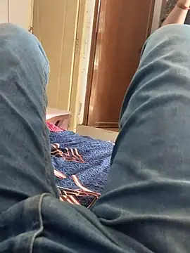 Snapshot of whitelady15 chatting on November 2025 07:50:01 AM whitelady15 online show from November 2025 07:50:01 AM