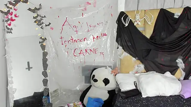 JulianaCarter online show from October 2025 07:35:02 PM