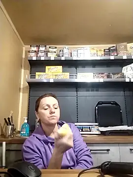 Snapshot of KimmyAghora chatting on October 2025 12:22:02 PM KimmyAghora online show from October 2025 12:22:02 PM