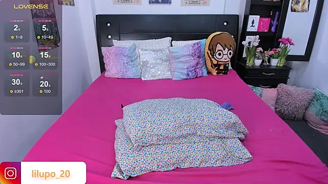 lilylunapotter online show from April 2026 03:42:01 AM