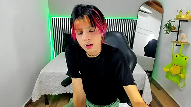 Snapshot of Dan_Copers chatting on September 2025 01:55:02 PM Dan Copers online show from September 2025 01:55:02 PM