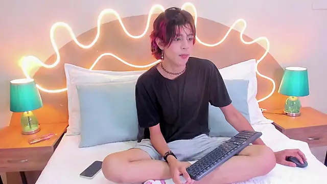 Snapshot of Dan_Copers chatting on October 2025 02:04:02 PM Dan Copers online show from October 2025 02:04:02 PM