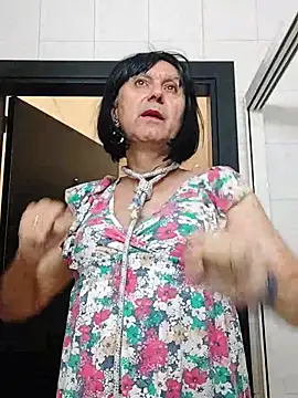 Emily de Carla online show from October 2025 03:47:02 PM