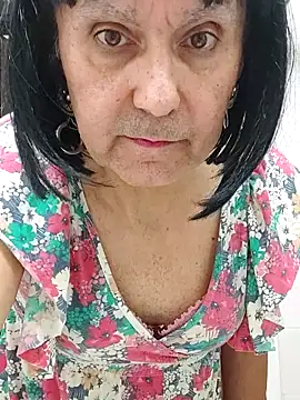 Emily de Carla online show from October 2025 03:57:02 PM