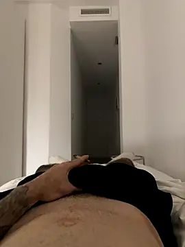 marc944 online show from December 2025 11:00:02 PM