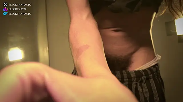 alexxatokyo online show from February 2026 01:01:02 AM