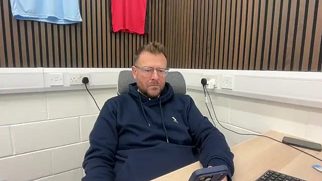 bilf1978 online show from February 2026 07:24:01 AM