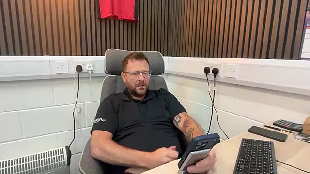 bilf1978 online show from March 2026 09:24:02 AM