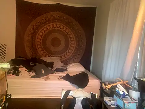 Snapshot of XanderOzzz chatting on November 2025 01:42:02 PM XanderOzzz online show from November 2025 01:42:02 PM