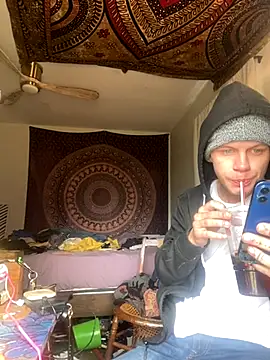 Snapshot of XanderOzzz chatting on November 2025 05:56:01 PM XanderOzzz online show from November 2025 05:56:01 PM