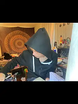 Snapshot of XanderOzzz chatting on November 2025 01:23:01 PM XanderOzzz online show from November 2025 01:23:01 PM