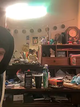 Snapshot of XanderOzzz chatting on December 2025 08:30:02 AM XanderOzzz online show from December 2025 08:30:02 AM