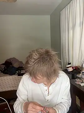 XanderOzzz online show from January 2026 07:11:01 PM