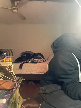 XanderOzzz online show from February 2026 04:13:01 AM