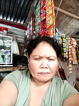 Snapshot of Mari_fvcks chatting on October 2025 03:36:02 AM Mari fvcks online show from October 2025 03:36:02 AM