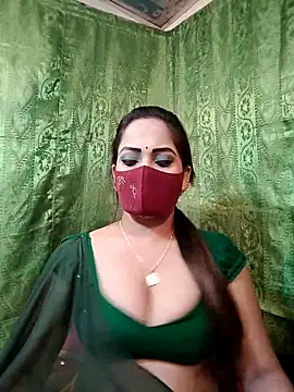 Snapshot of Payel_50 chatting on November 2025 06:18:01 PM Payel 50 online show from November 2025 06:18:01 PM