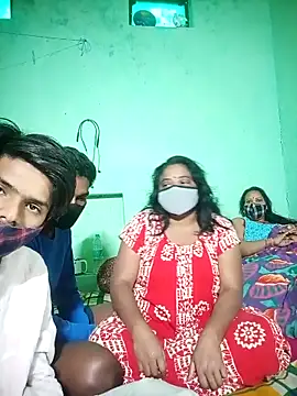 LoveOnStream online show from November 2025 01:15:01 AM