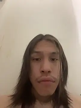 heytherepeoples717 online show from December 2025 11:53:01 PM