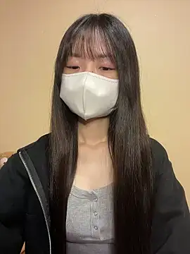risa909 online show from May 2026 09:00:01 PM