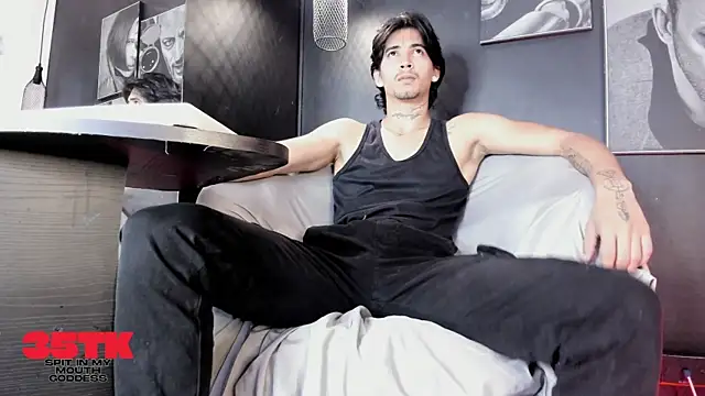 jett savage online show from November 2025 02:39:02 PM