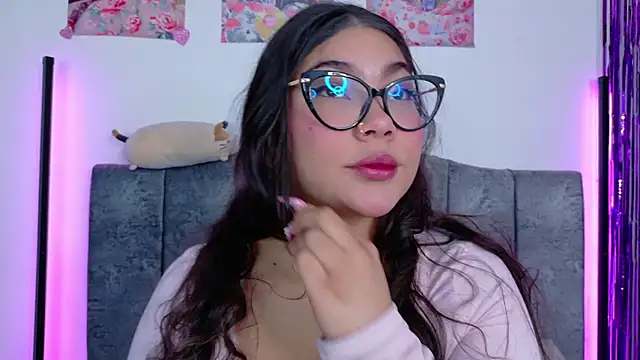 Vale Walker online show from December 2025 05:15:02 AM