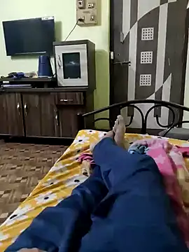 Snapshot of breezer3457 chatting on January 2026 07:15:01 PM breezer3457 online show from January 2026 07:15:01 PM