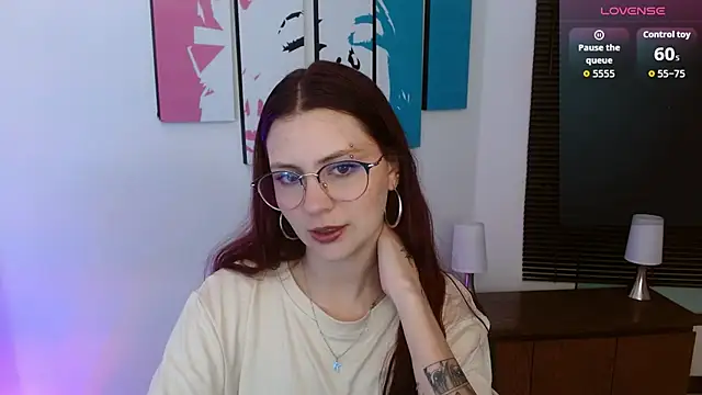 AlanaGarcia19 online show from September 2025 11:43:01 AM