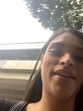 Hannacooper3 online show from November 2025 07:47:02 PM