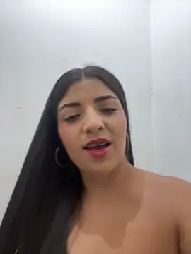 Isaa-Sweet online show from February 2026 05:53:02 PM