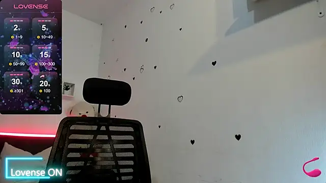 Snapshot of anastasia_tuya chatting on January 2026 02:15:01 AM anastasia tuya online show from January 2026 02:15:01 AM