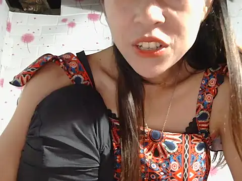 Mina ti online show from October 2025 02:58:02 PM