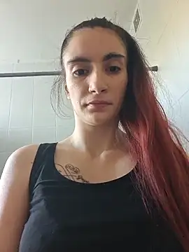 Michou02xXx online show from April 2026 05:26:01 PM