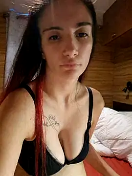 Snapshot of Michou02xXx chatting on July 2026 07:31:01 PM Michou02xXx online show from July 2026 07:31:01 PM