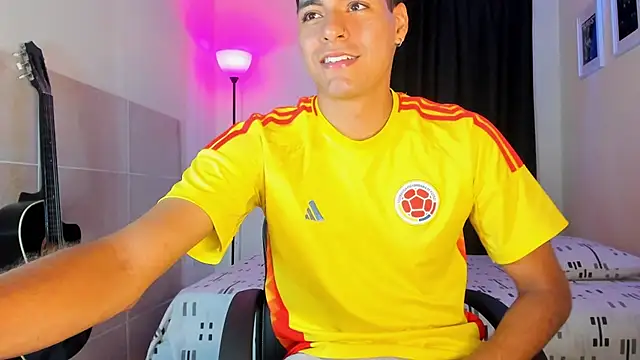 TeamPorn 19 online show from October 2025 03:25:01 AM