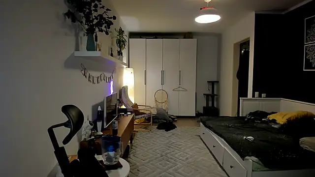 Bear Beer130 online show from November 2025 01:26:02 AM