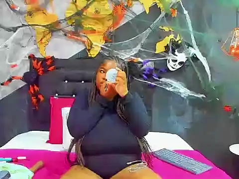 Maiam  Rossi online show from November 2025 12:38:02 PM