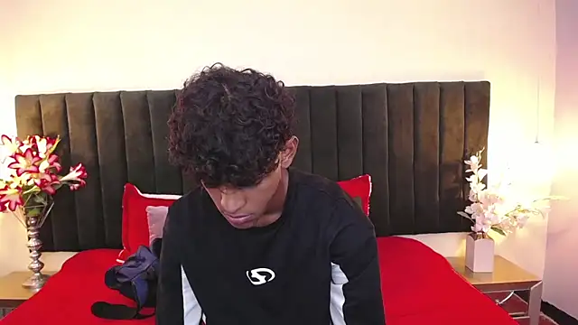 jhos padill online show from March 2026 01:37:02 PM